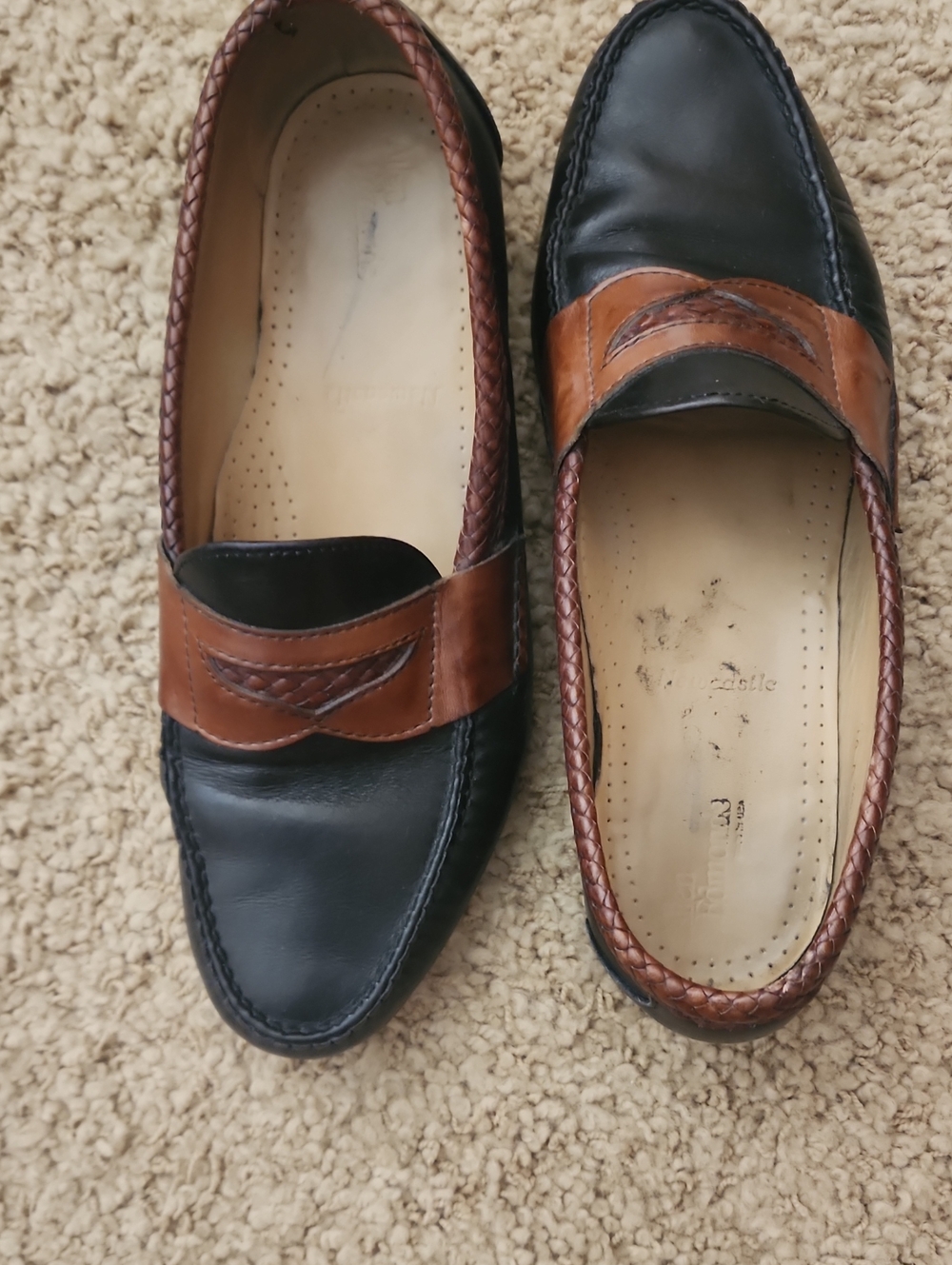 Alken Edmonds Men's Two-Tone Black and Brown Leather Penny Loafers